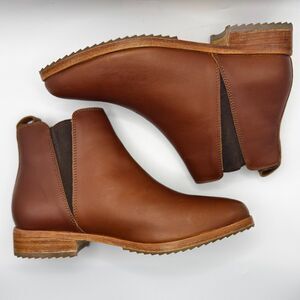 Nisolo Chelsea Leather Boots Women’s Size 5 Brown Handmade in Peru Sustainable